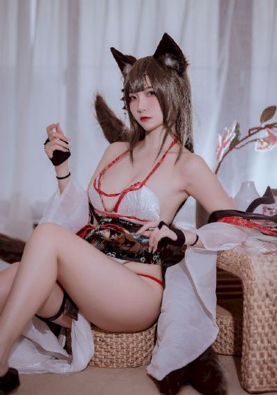 和邻居交换娶妻2中字幕